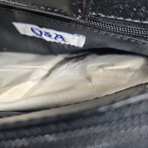 Vintage NWT Q&A Retro Red/Black Small Slingbag/Handbag - Picture 9 of 10